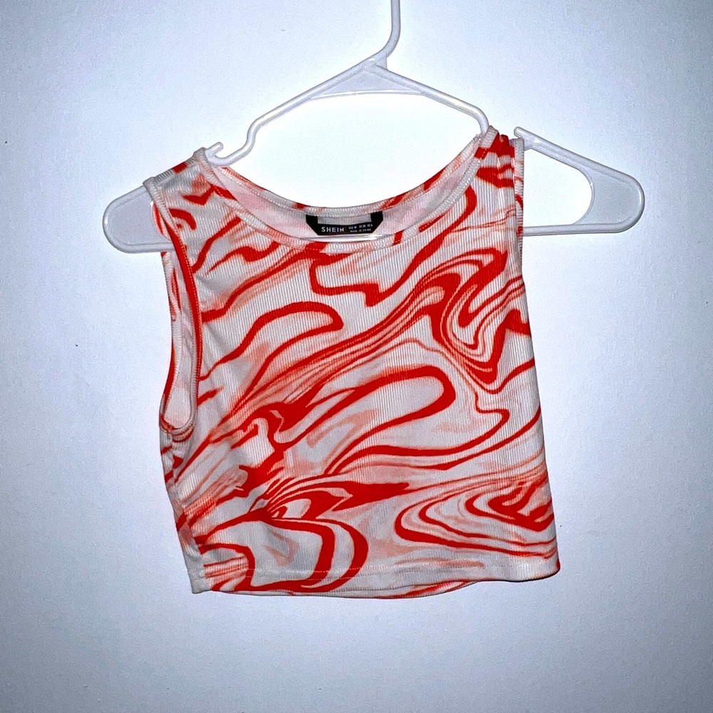 cropped tank top